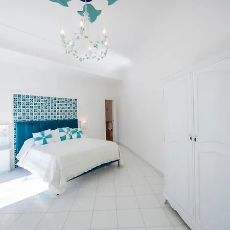 Yourhome - Rifugio Degli Angeli Daire Positano