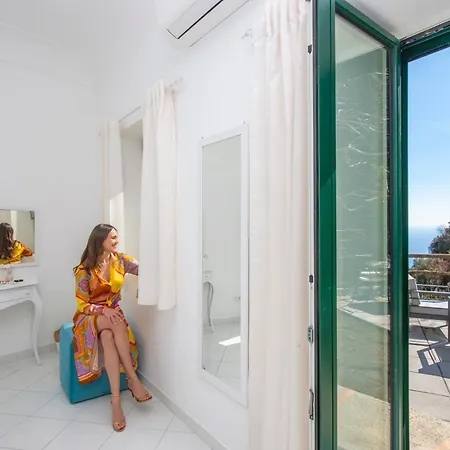 Yourhome - Rifugio Degli Angeli * 波西塔諾